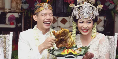 Baju Adat Pernikahan Sunda: Memperkenalkan Kaya Budaya Indonesia