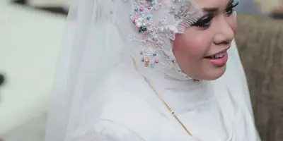 Baju Akad Nikah Wanita: Tips Memilih Pakaian yang Tepat untuk Hari Istimewa Anda