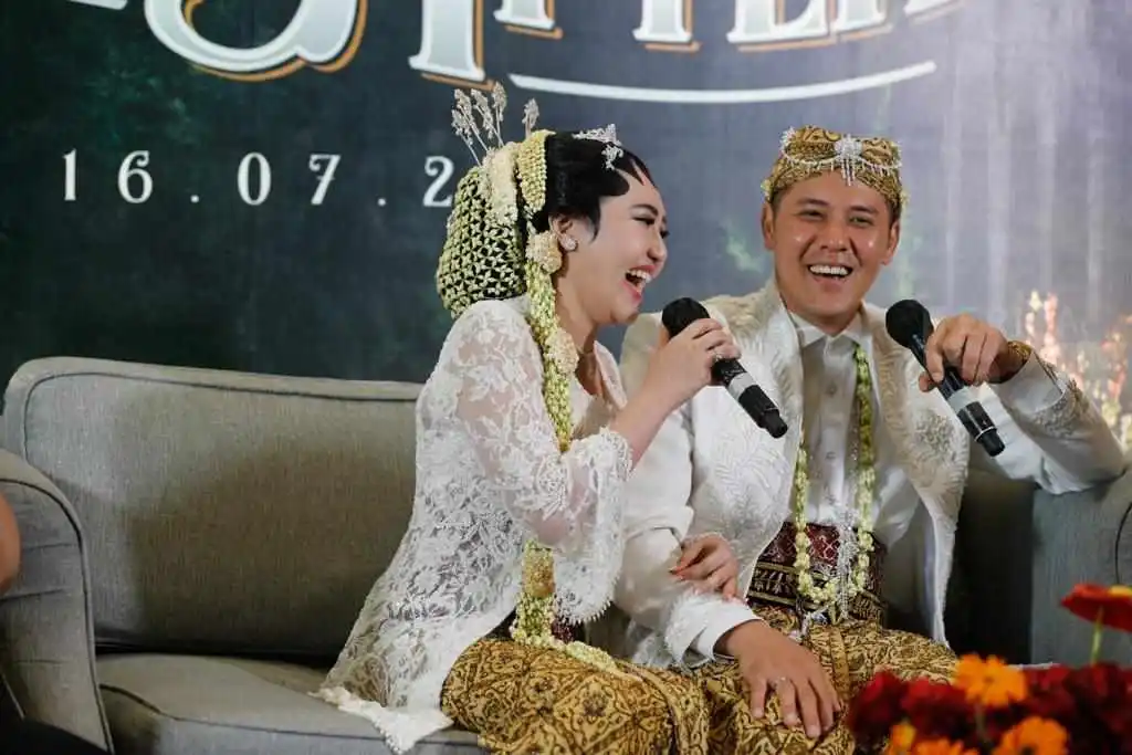Baju Mainten Jawa Timur: Model, Harga, dan Cara Memilih