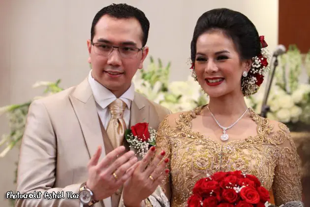 Inilah 10 Baju Nikah Batak Toba yang Memukau untuk Acara Adat Anda