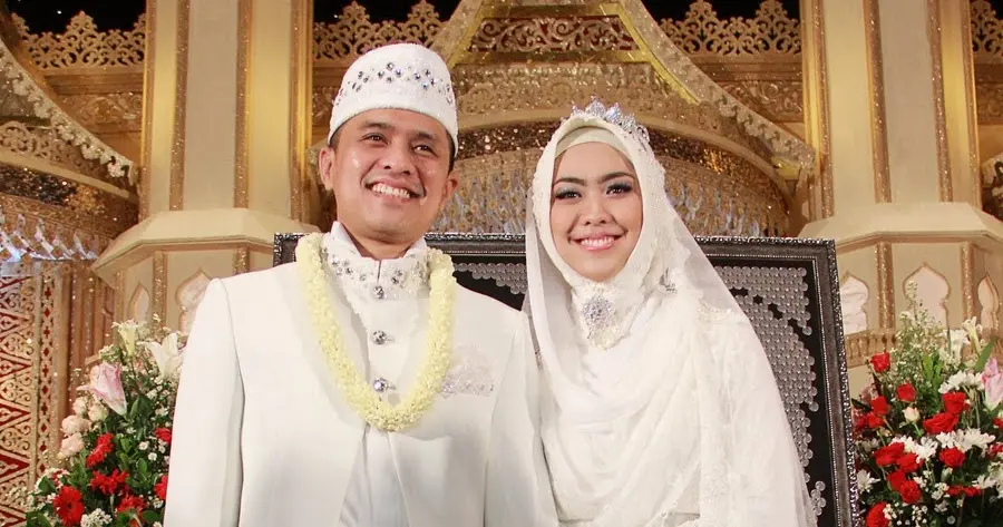 Jangan Lewatkan Tren Baju Nikah Muslimah 2019! Yuk Simak!