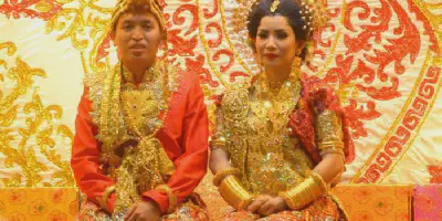 Baju Pengantin Adat Bugis Modern: Kebaya yang Menawan untuk Hari Bahagia