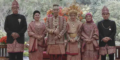 10 Model Baju Pengantin Adat Palembang Hijab yang Elegan dan Menawan
