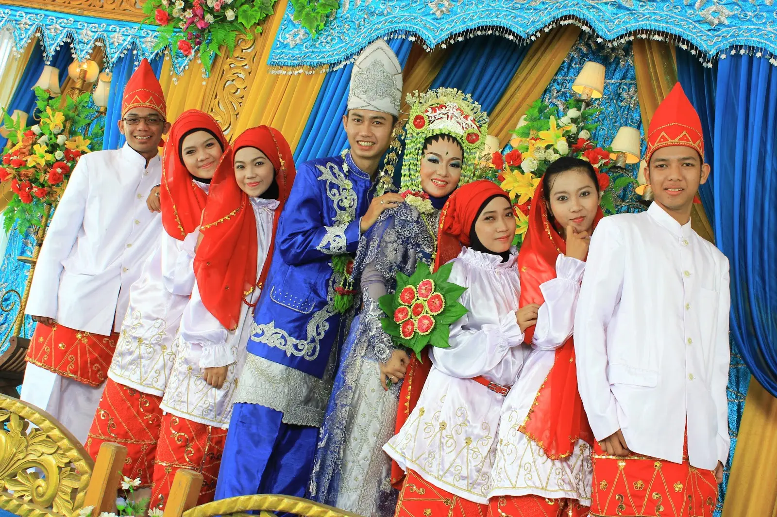 Baju Pengantin Banjar Modern: Tren Terbaru untuk Kebahagiaanmu