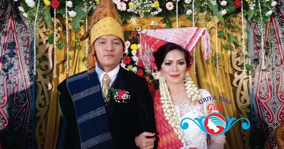 Inilah Tips Memilih Baju Pengantin Batak Simalungun Terbaik!