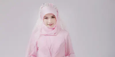 Baju Pengantin Elegan dan Simple: Pilihan Tepat Untuk Mempesona di Hari Bahagia