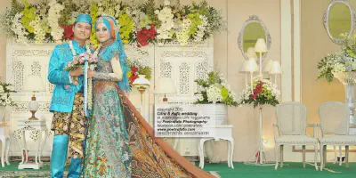 7 Keistimewaan Baju Pengantin Jawa Modern yang Bikin Kamu Berani Tampil Beda