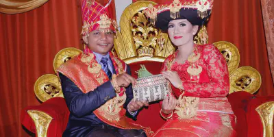 Baju Pengantin Karo: Sejarah, Makna, dan Jenisnya yang Tak Boleh Kamu Lewatkan