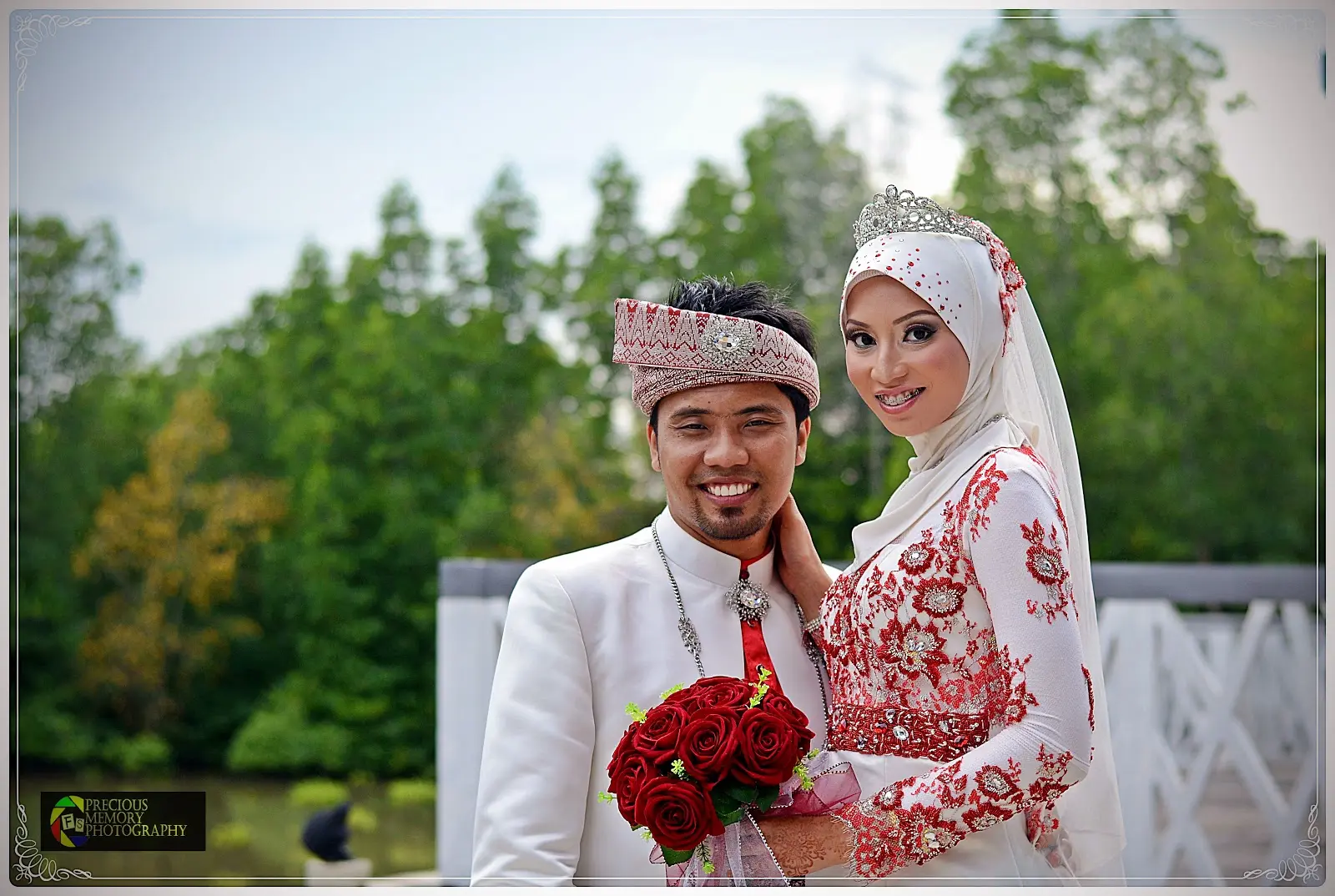 5 Ide Baju Pengantin Outdoor Unik untuk Pernikahan yang Tak Terlupakan