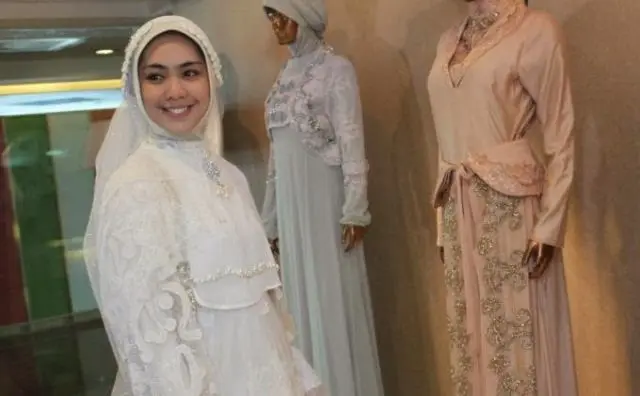 Baju Pengantin Syari: Pilihan Terbaik Untuk Pernikahanmu
