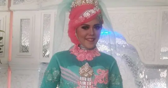 Inspirasi untuk Baju Pengantin Tosca yang Memukau