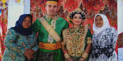 Baju Pernikahan Bugis Terbaik: Pilihan Model dan Desain Terbaru 2021