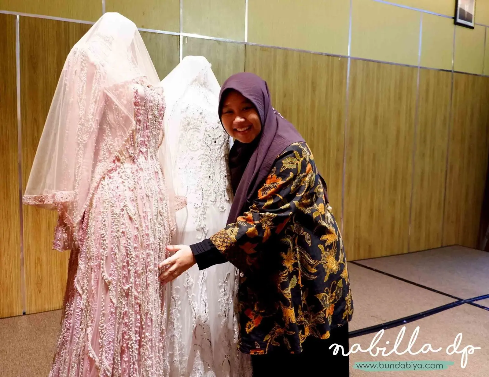 10 Ide Baju Untuk Wanita di Acara Akad Nikah yang Memukau