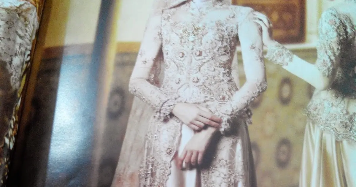 Baju untuk Akad: Tips Memilih Gaun yang Tepat untuk Hari Pentingmu