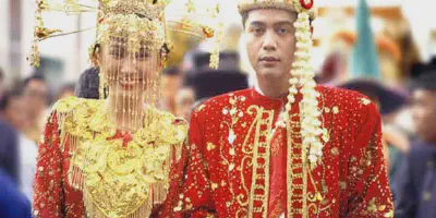 5 Model Beskap Pengantin Pria Sunda yang Diramal Berjaya Pada Tahun Ini