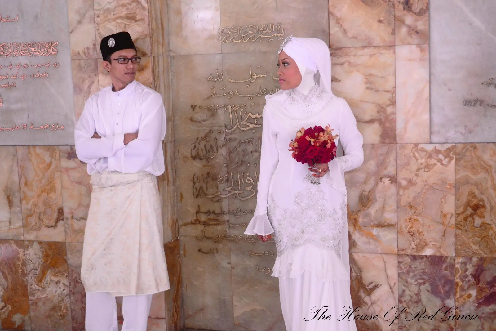 12 Model Busana Akad Nikah Muslimah yang Elegan dan Anggun