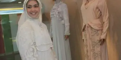 15 Contoh Baju Pengantin Muslimah Dalam Acara Pernikahan