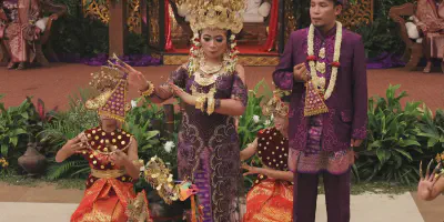 10 Foto Pengantin Adat Palembang yang Menakjubkan dan Memukau