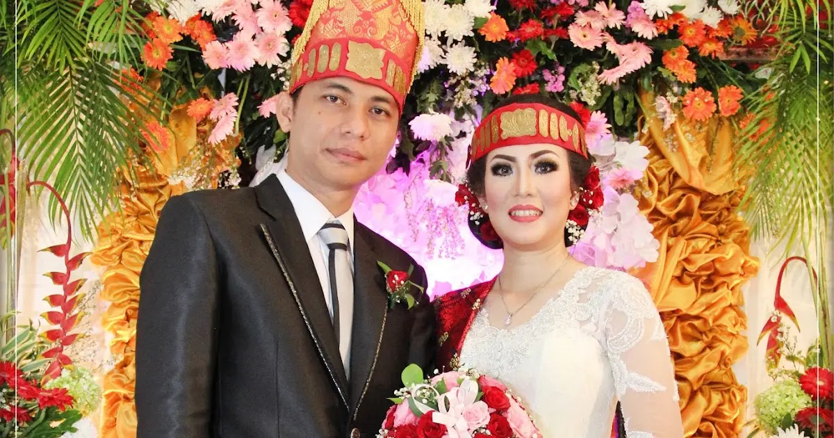 Mengabadikan Momen Bahagia dengan Foto Pengantin Batak Toba yang Elegan