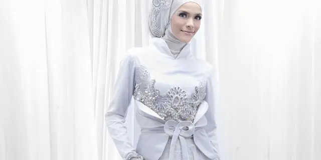10 Gaun Pengantin Berhijab untuk Orang Gemuk yang Cantik dan Tampil Mempesona