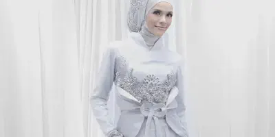 10 Gaun Pengantin Berhijab untuk Orang Gemuk yang Cantik dan Tampil Mempesona