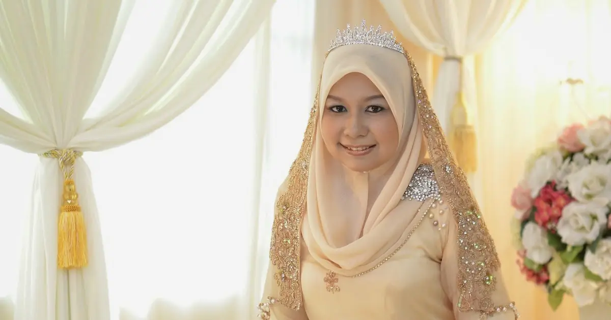 7 Gaun Pengantin Cream yang Menawan dan Elegan untuk Hari Bahagiamu