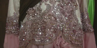 11 Inspirasi Gaun Pengantin Minang Modern Terbaru yang Bisa Anda Coba