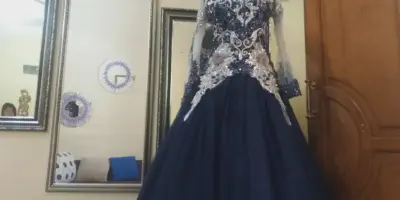 Gaun Pengantin Navy Blue: Pilihan Terbaik untuk Pernikahan Anda