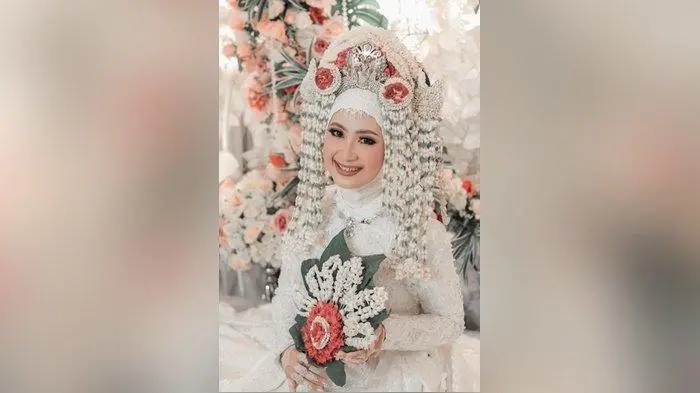 Tips dan Inspirasi Gaun Pengantin Perempuan yang Elegan dan Memesona