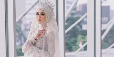 15 Gaun Pengantin yang Bagus dan Elegan untuk Pernikahan Impian Anda