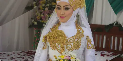 15 Gaun Pernikahan Muslimah Simple untuk Tampil Memukau di Hari Bahagia