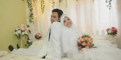 Memilih gaun pernikahan putih yang sempurna untuk hari istimewa Anda