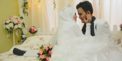 10 Gaun Putih Pengantin Terbaik untuk Pernikahan Anda