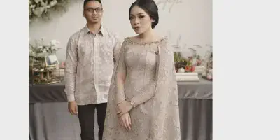 15 Model Kebaya Akad Modern 2019 untuk Wanita Indonesia