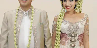 20 Desain Kebaya Cantik Untuk Akad Nikah yang Siap Memukau Tamu Undangan