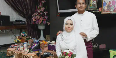 Kebaya Ijab Kabul Berhijab: Simbol Keanggunan Perempuan Muslim