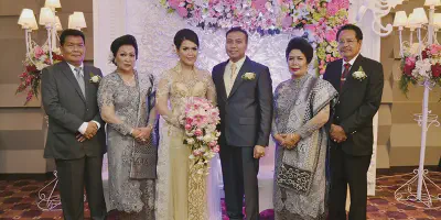 Kebaya Orang Tua Mainten: Kebaya dengan Sentuhan Khas untuk Acara Pernikahan Putra/Putri Anda