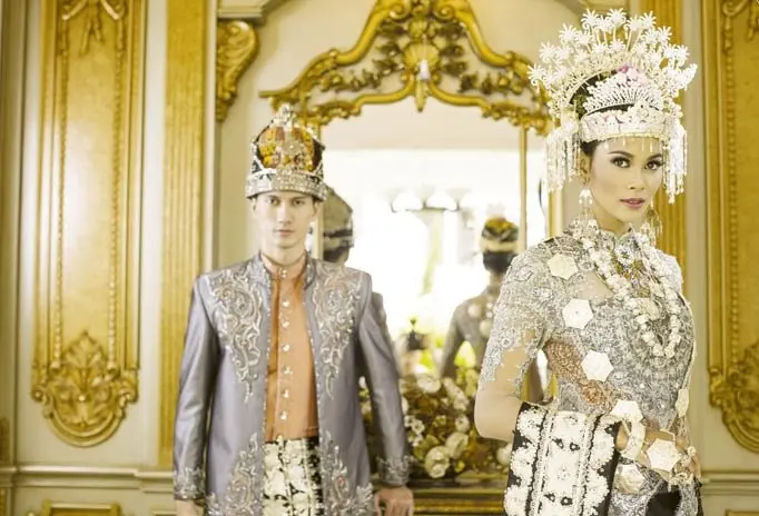Kebaya Pengantin Batak Toba 2017: Busana Tradisional Modern untuk Pesta Pernikahan yang Memukau
