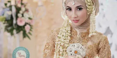 7 Model Desain Kebaya Pengantin Hijab Trendi dan Elegan untuk Pernikahanmu