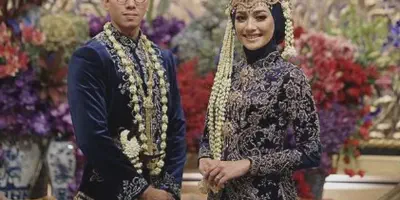 Kebaya Pengantin Sunda Hijab: Kombinasi Modern dan Tradisional
