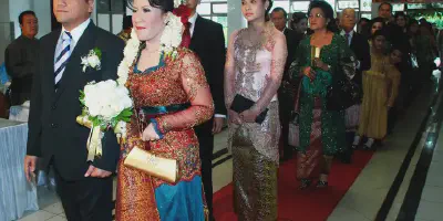 16 Model Baju Pengantin Batak Terbaru yang Menawan