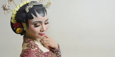 7 Model Baju Pengantin Solo Putri dengan Desain Terbaik dan Elegan
