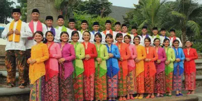 Pakaian Pengantin Adat Betawi: Unik, Elegan, dan Bermakna