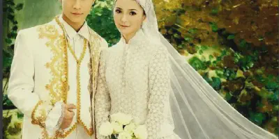10 Model Pakaian Pengantin Muslimah Terkini yang Sangat Elegan