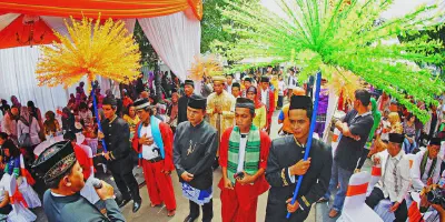 Memaknai Pakaian Pernikahan Adat Betawi sebagai Simbol Kebudayaan yang Kental