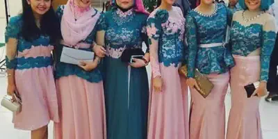 Pakaian Wedding Modern: Memikat Hati Tanpa Kehilangan Tradisi