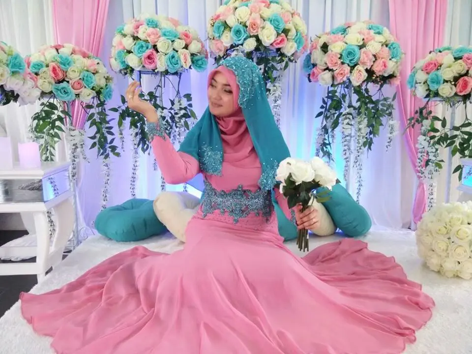 Pengantin Baju Pink: Inspirasi Warna Pink untuk Hari Bahagia Anda