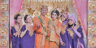 Kumpulan Inspirasi Pengantin Bugis Hijab, Pilihan yang Anggun dan Tampilan yang Elegan