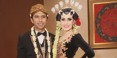 8 Hal yang Perlu Kamu Ketahui tentang Pengantin Gemuk Adat Jawa