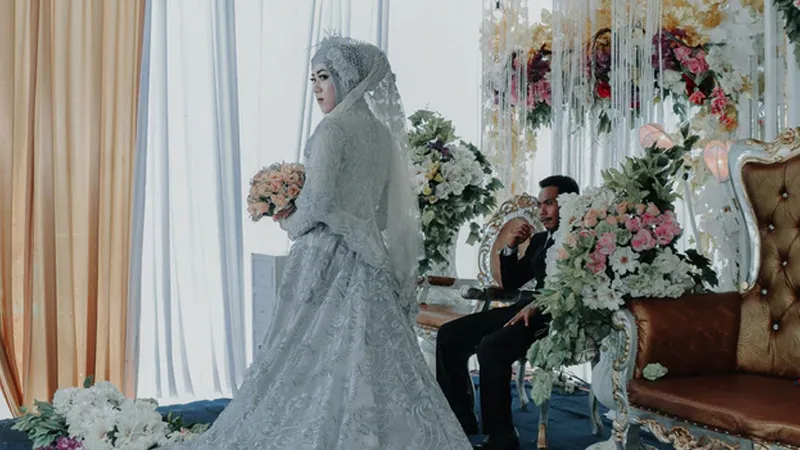 Pernikahan Adat Jawa dengan Hijab: Tradisi yang Indah dan Tidak Pernah Ketinggalan Zaman